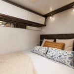 Kamper Benimar Tessoro 440ES sypialnia łóżko