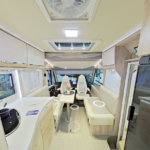 Kamper Eura Mobil Integra Line 720QF Integra Salon Interior