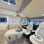 Kamper Eura Mobil Integra Line 720QF Integra Salon Interior