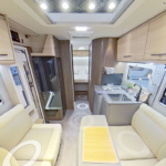 Eura Mobil Profila T 726QF Półintegra Salon Interior