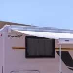 Kamper Benimar Tessoro 463 UP Półintegra Exterior