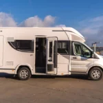 Kamper Benimar Tessoro 483 Półintegra Exterior