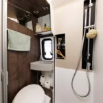 Kamper Benimar Benivan 144PS Van Łazienka Interior