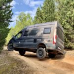 Kamper Karmann-Mobil Dexter 560AW Van Offroad Exterior