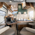 Kamper Karmann-Mobil Dexter 560AW Van Offroad Salon Interior